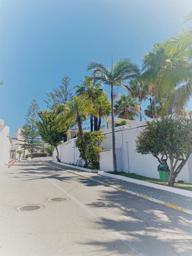Oursea - Sea Front Fully Renewed 2021 Apartment Albufeira Exterior photo